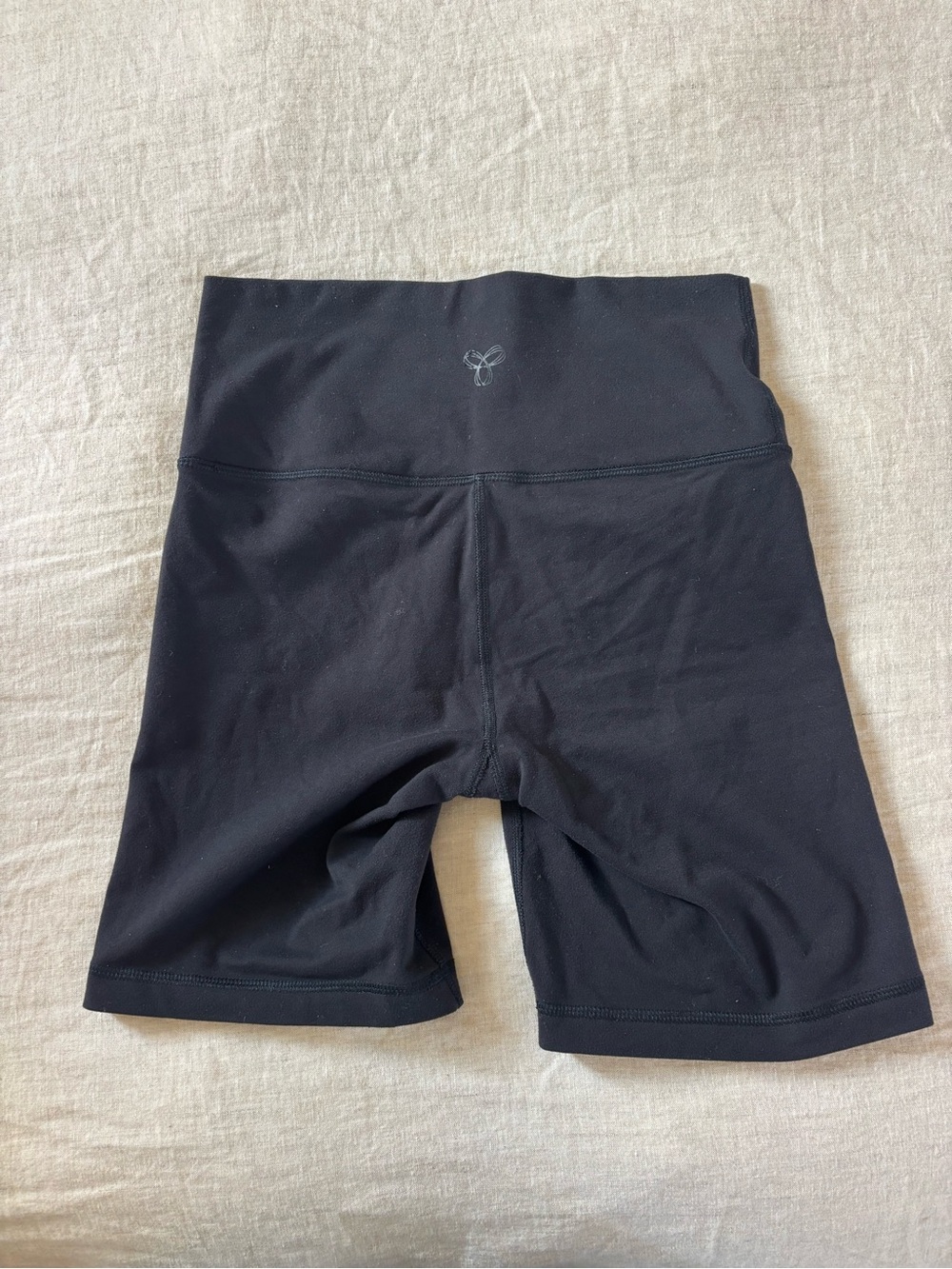 Aritzia 7” Black High-Rise Bike Shorts